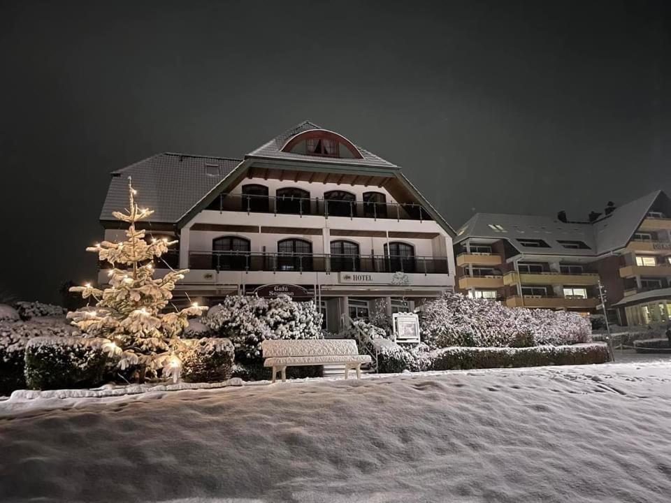 Hotel Seerose Bad Malente Exterior photo